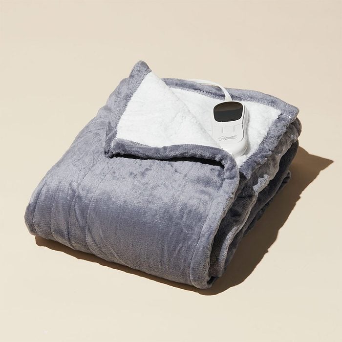 Toha26 Homemate Heated Blanket Electric Throw Emiko Franzen 01 Ssedit